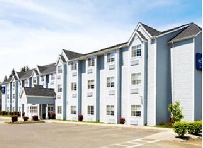 Stay Beyond Inn & Suites Elma Bagian luar foto