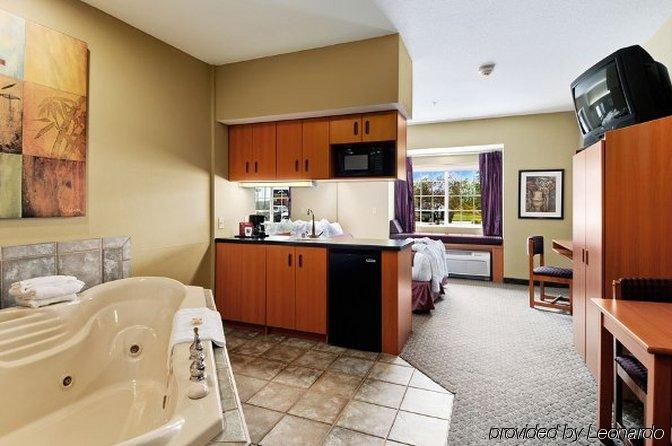 Stay Beyond Inn & Suites Elma Ruang foto
